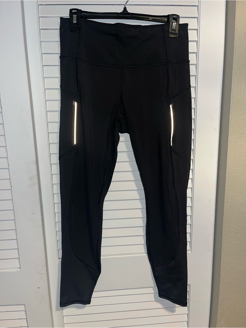 Athleta size medium black leggings